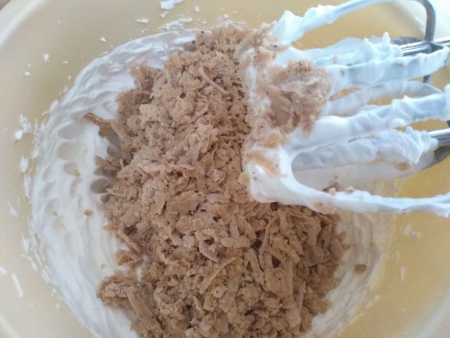 Gluten-free cupcakes with chestnut cream