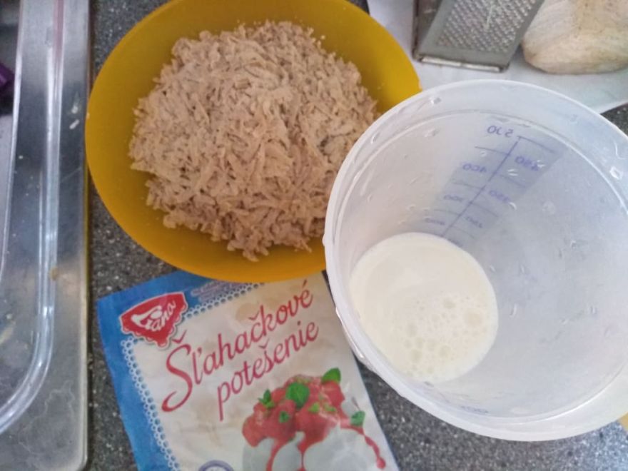 Gluten-free cupcakes with chestnut cream