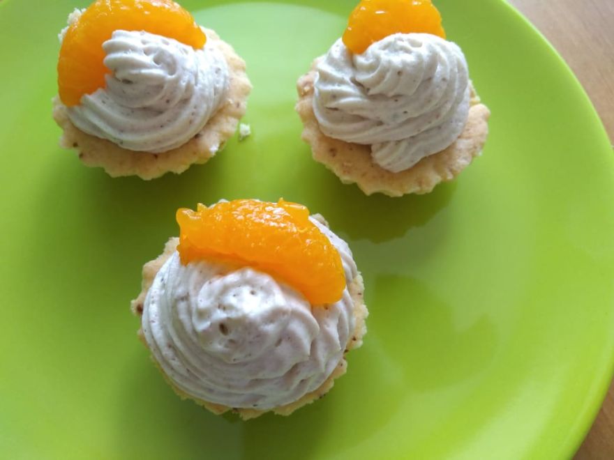 Gluten-free cupcakes with chestnut cream