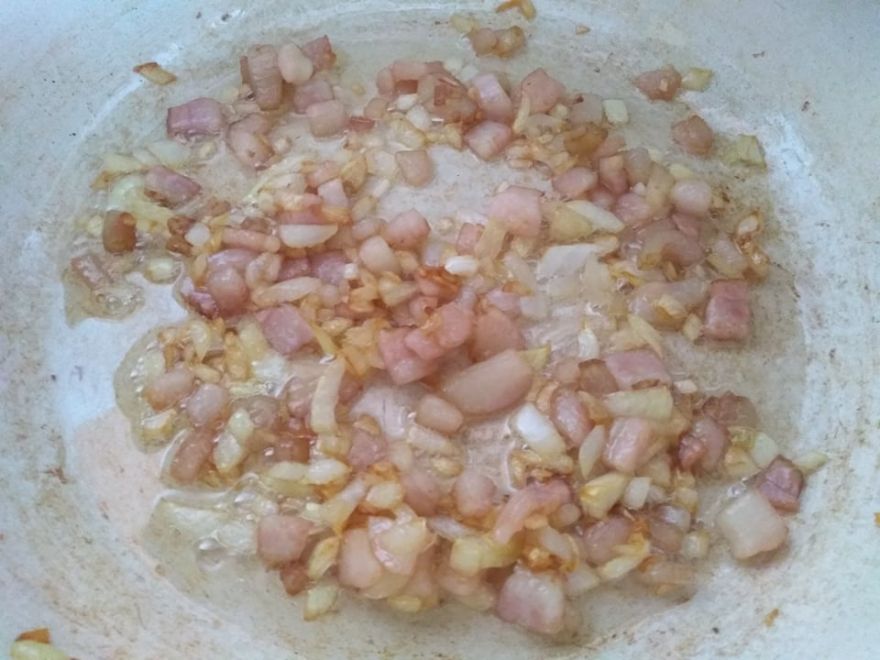 Gluten-free bacon bread