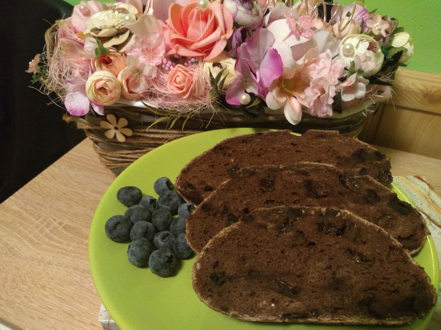 Bezlepkový čokoládový chléb