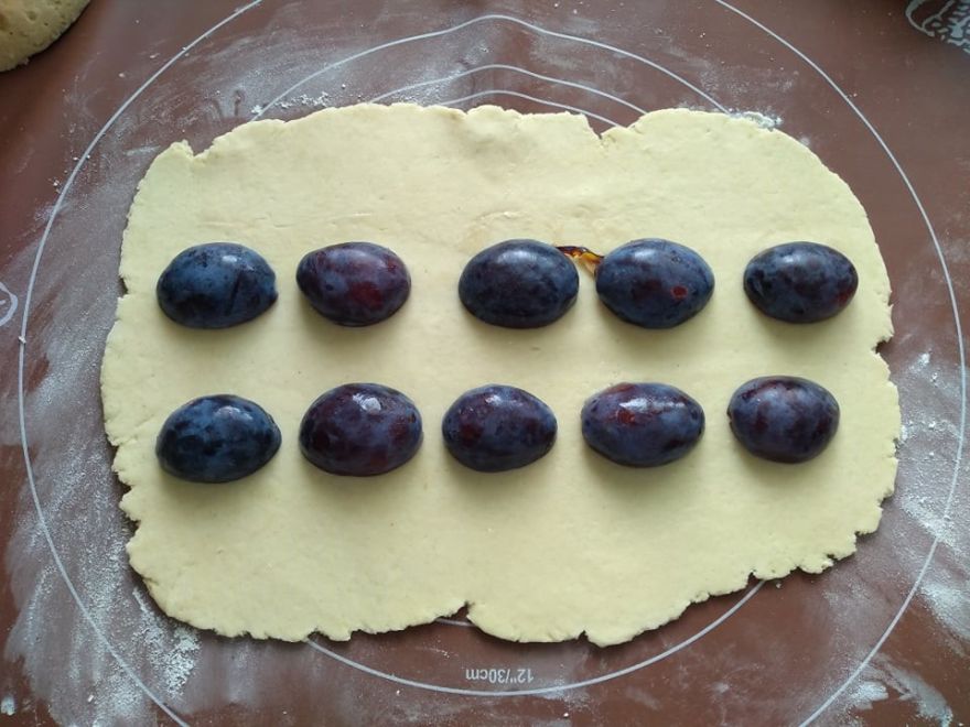 Bezlepkové slivkové cestenice