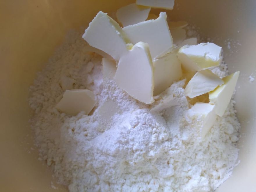 Glutenfreie Zucchini- und Kürbiscracker