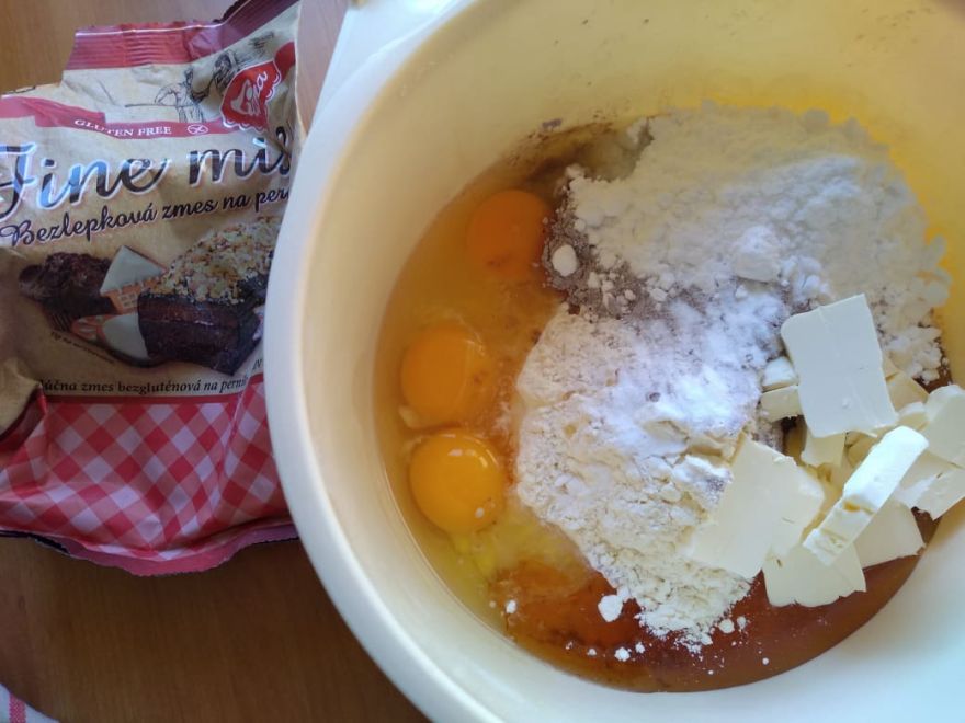 Gluten-free Christmas gingerbread from Fine mix and Universal mix