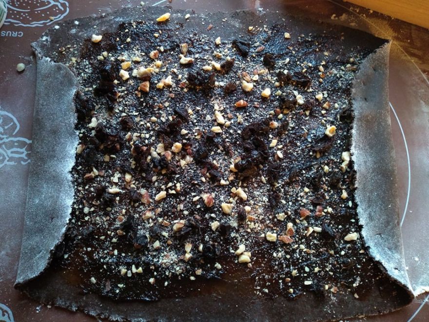 Gluten-free stuffed spun honeydew