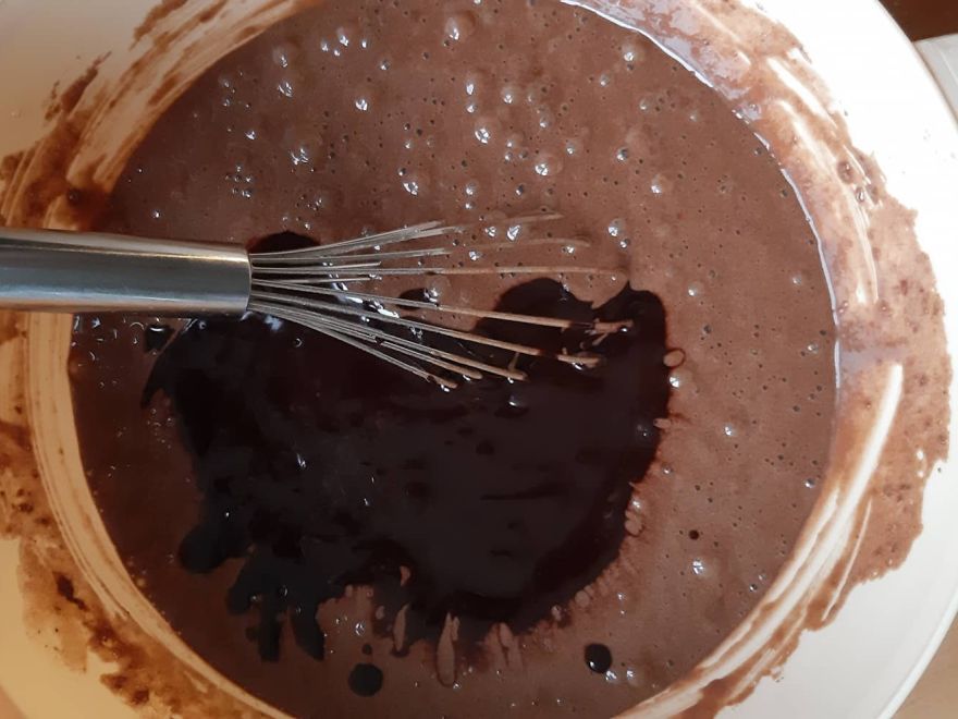 Bezlepkový brownies s vanilkovým pudingom