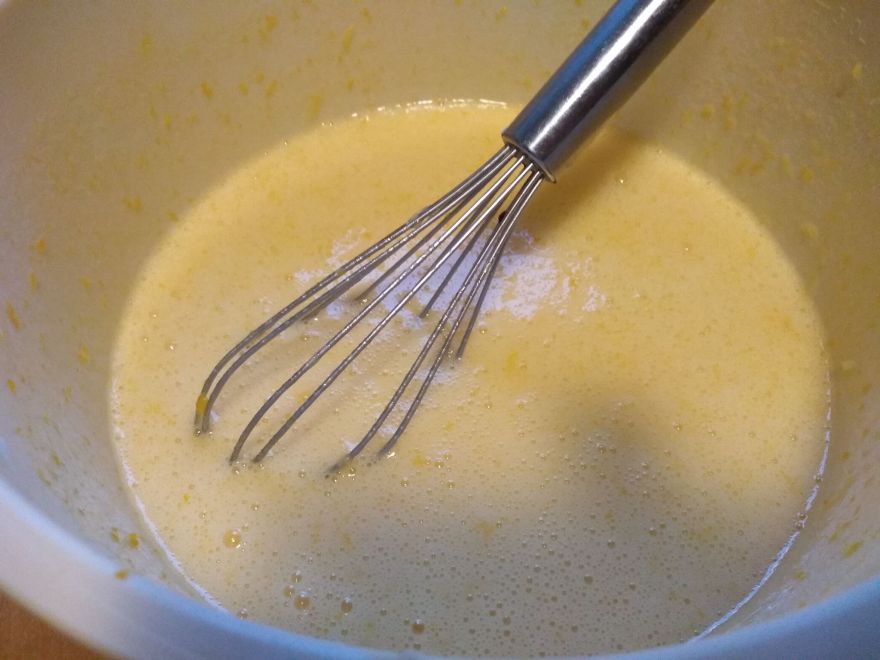 Bezlepkové hrnčekové pomarančové kocky