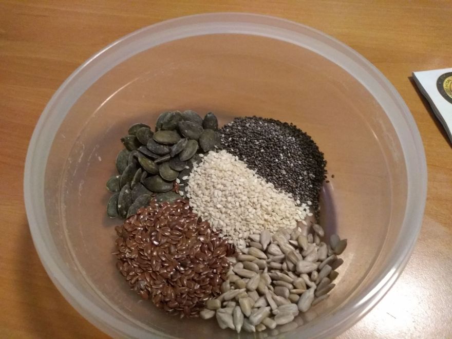 Bezlepková semínková cihlička