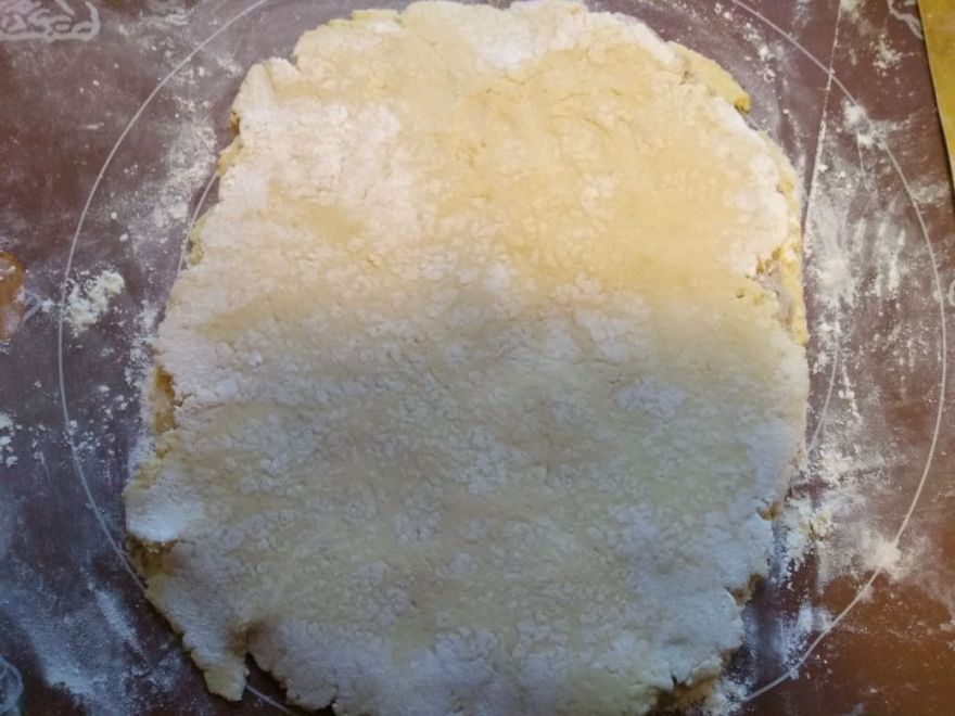 Gluten-free walnut fornetti