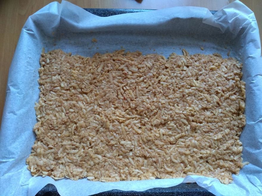 Bezlepková jablková roláda