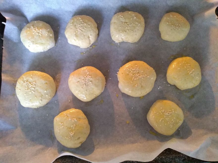 Glutenfreie Käsebrötchen ohne Sauerteig