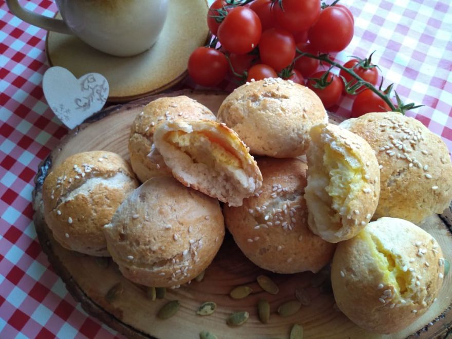 Glutenfreie Käsebrötchen ohne Sauerteig