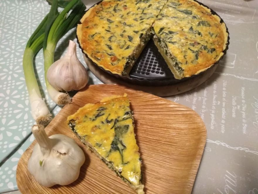 Gluten-free spinach quiche