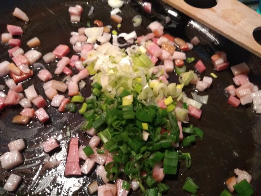 Gluten-free spinach quiche