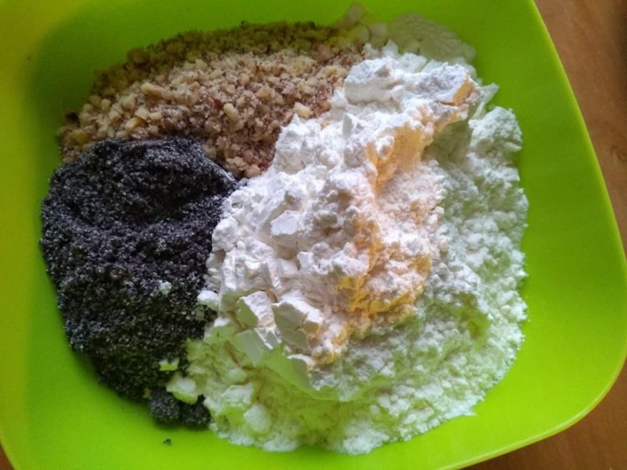 Glutenfreie Mohn-Apfel-Würfel