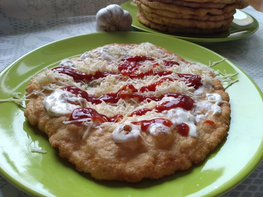 Gluten-free sourdough langoustines without yeast