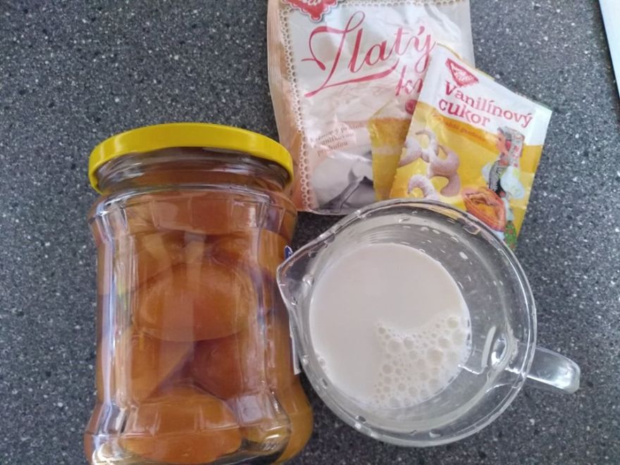 Bezlepkový tvarohový nákyp s marhuľovou omáčkou