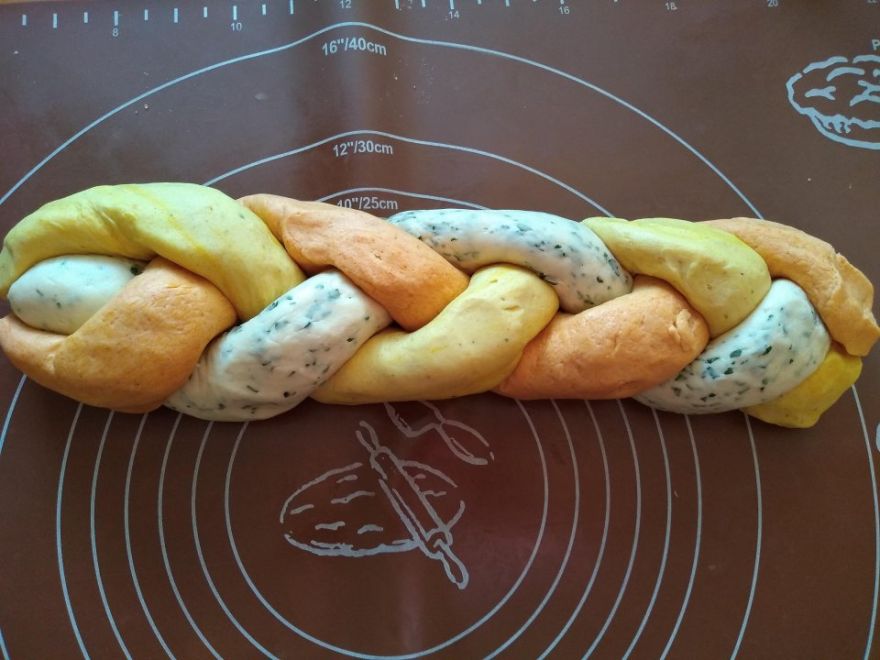 Bezglutenowe ciasto trójkolorowe