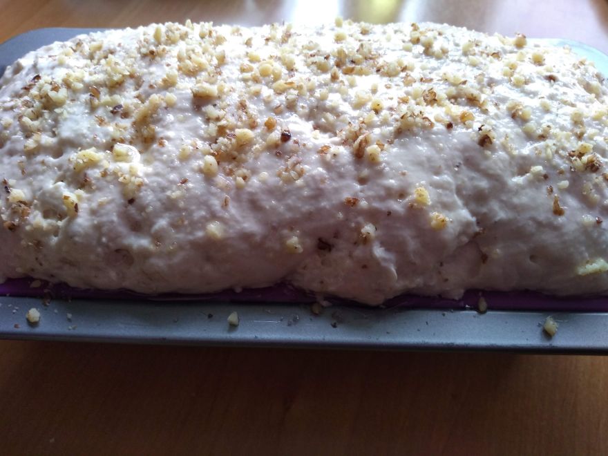 Bezlepkový chlieb s medvedím cesnakom