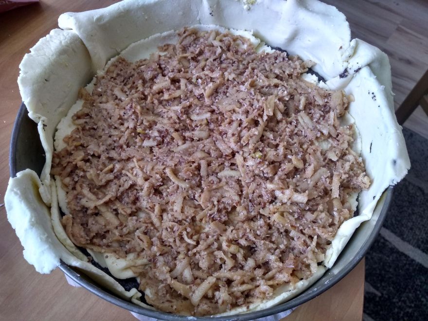 Bezlepkový štrúdlový dort