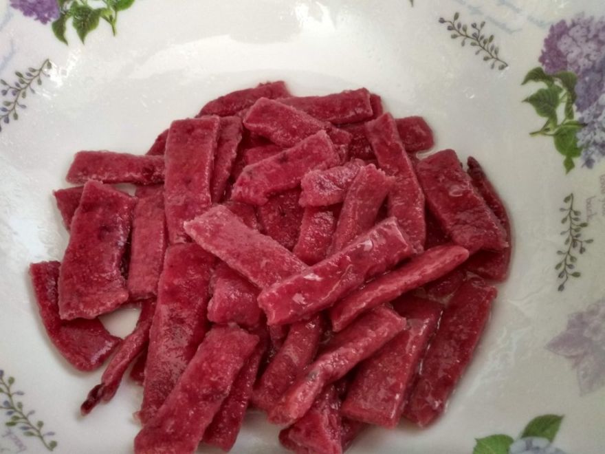 Gluténmentes céklás tészta