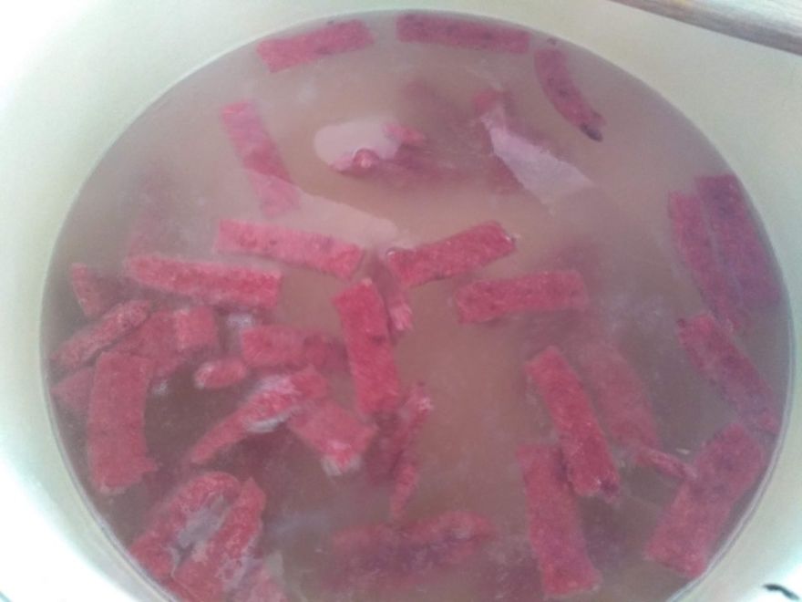 Gluténmentes céklás tészta