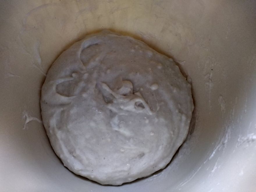 Gluten-free bread with chili and cheddar