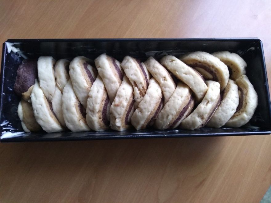 Gluten-free sourdough sweet bread