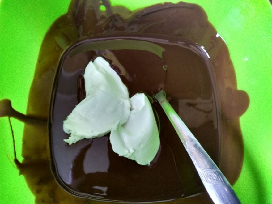 Bezlepkový dezert ve sklenici