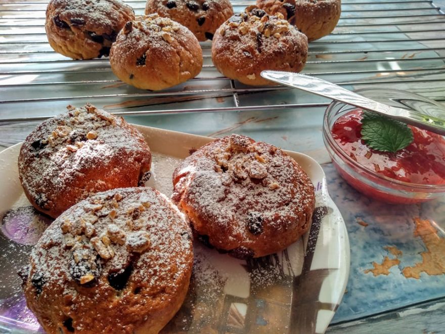 Bezlepkové raňajkové žemle s mandľami