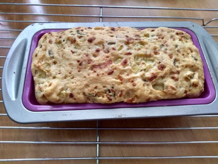 Bezlepkový pizzový chléb