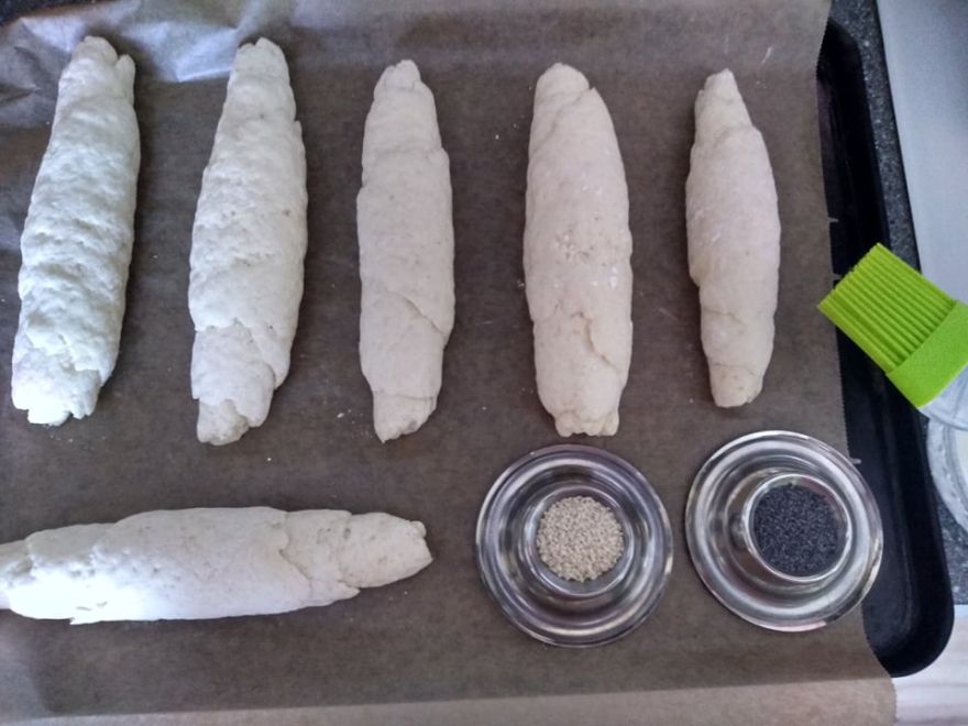 Gluten-free honey rolls with poppy seeds and sesame