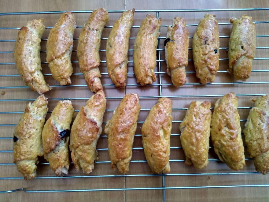 Bezlepkové helenské rožky