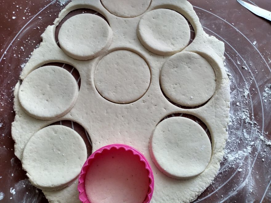 Gluten-free savory cakes without leavening