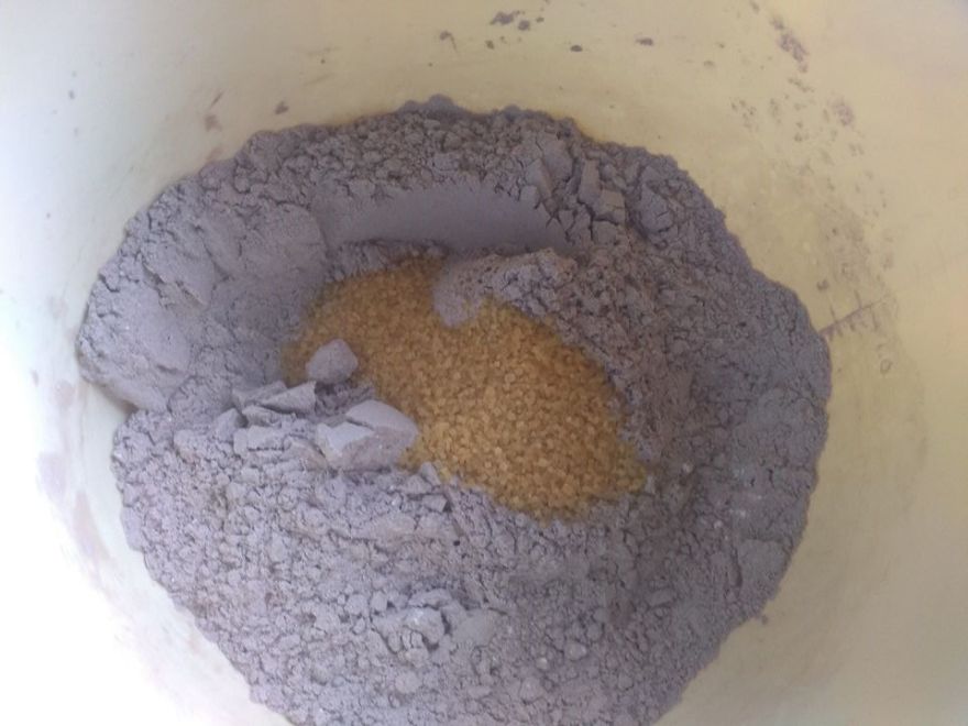 Bezlepkové čokoládové palačinky s arašídovým máslem a banány