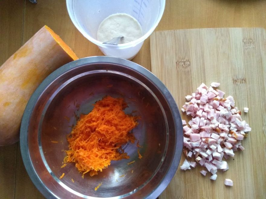 Gluten-free pumpkin bread with bacon