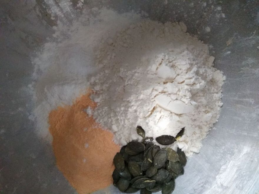 Gluten-free pumpkin bread with bacon