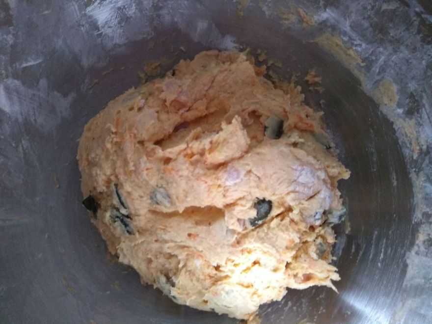 Gluten-free pumpkin bread with bacon