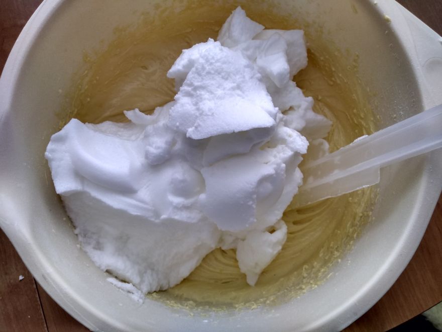 Bezlepkové citrónové mesiačiky