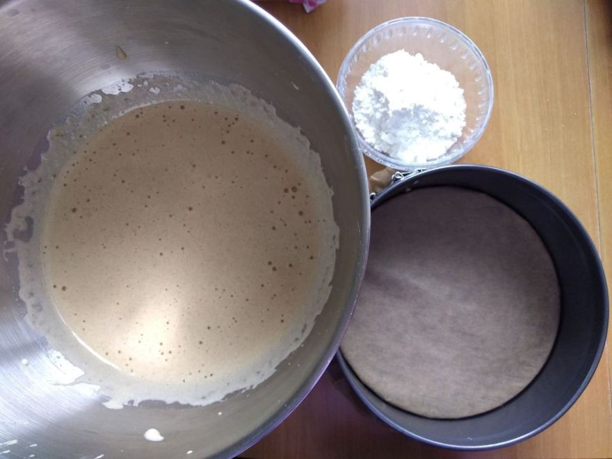 Gluten-free apple cake