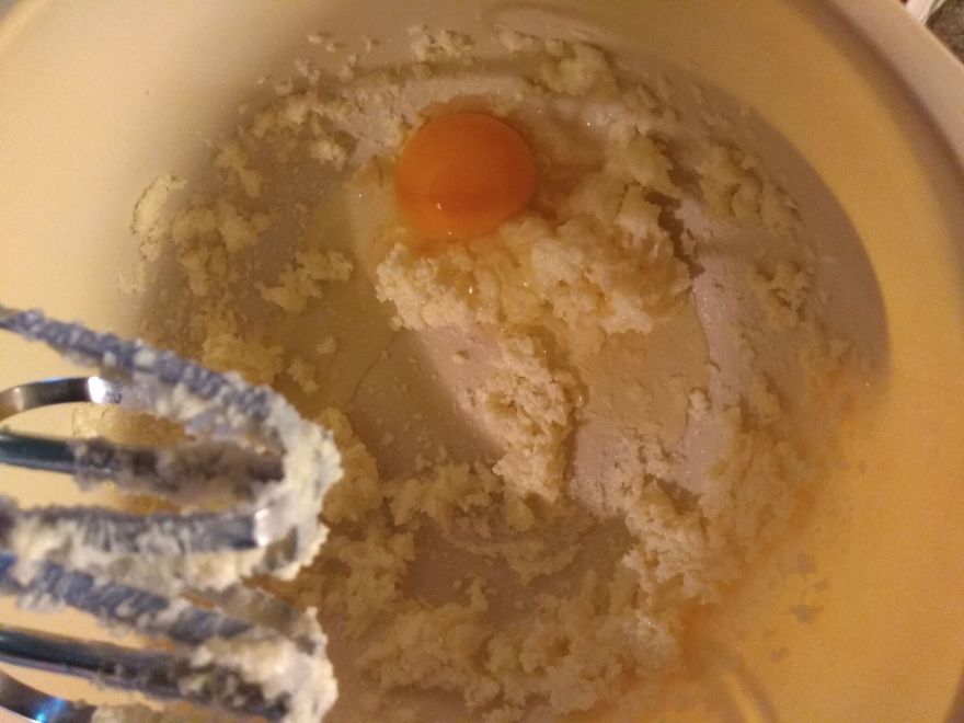 Bezlepkový dort s termixovou nádivkou