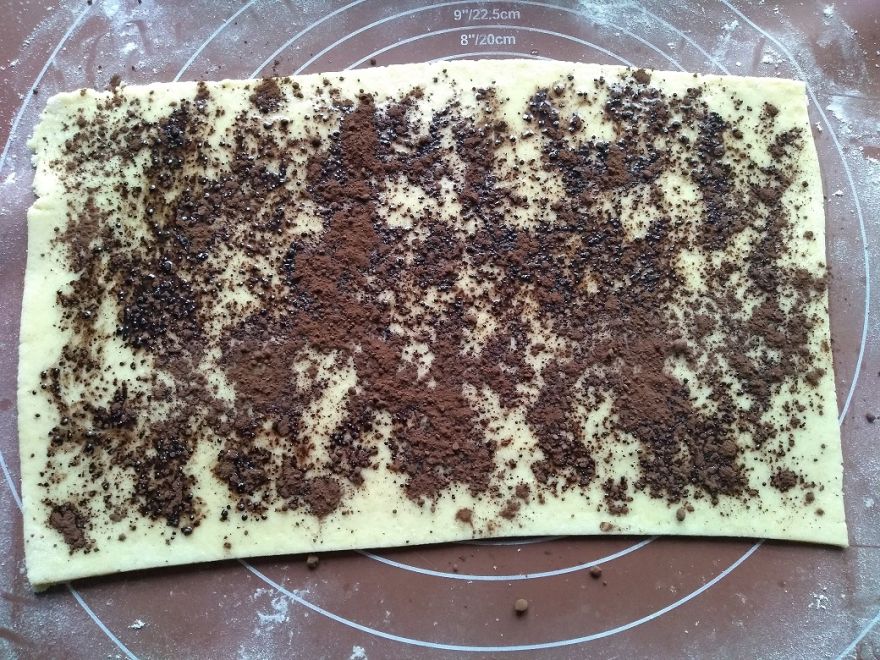 Gluten-free cocoa twisters