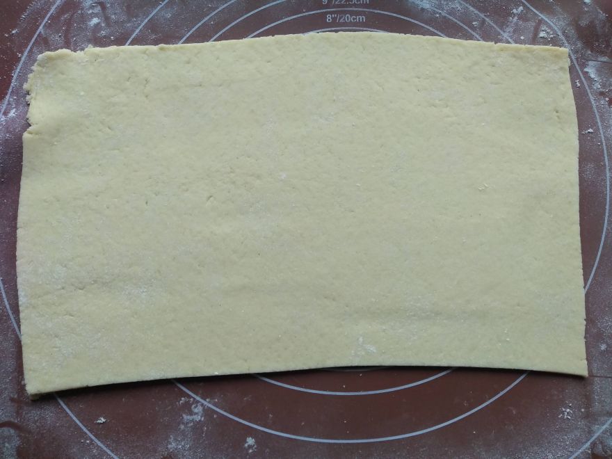 Gluten-free cocoa twisters