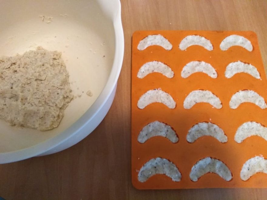 Bezlepkové fúkané orechové pečivo bez lepku a mlieka