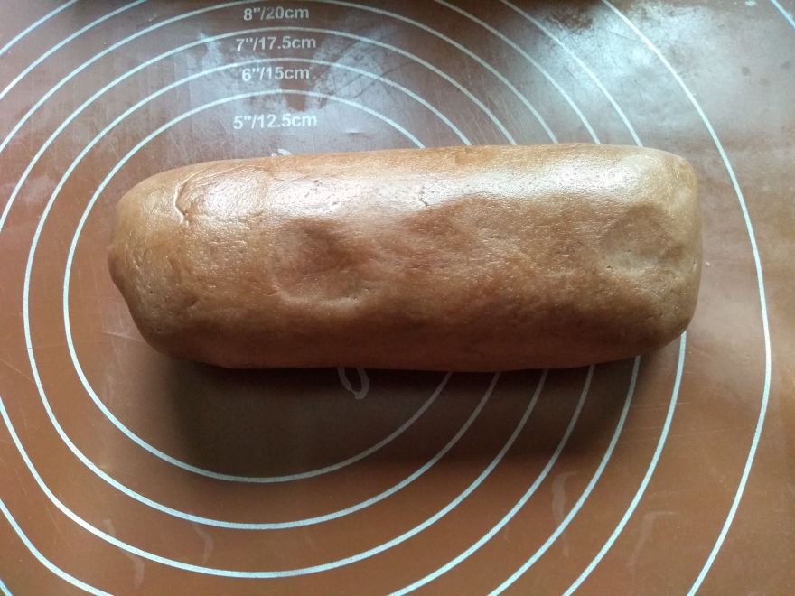 Gluten-free cocoa stars with orange jam