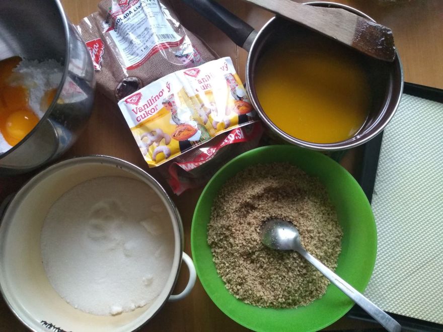 Bezlepkové a bezmléčné grilážky