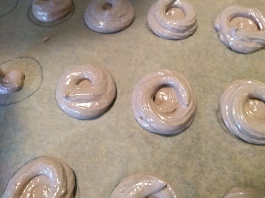 Čokoládové mini pavlovky