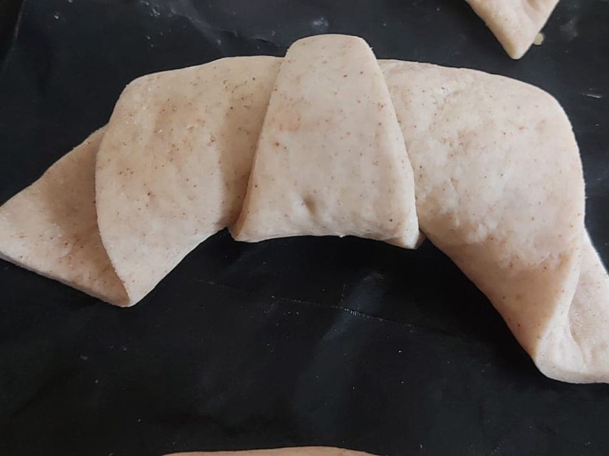 Bezlepkové krehké jablkové rožteky