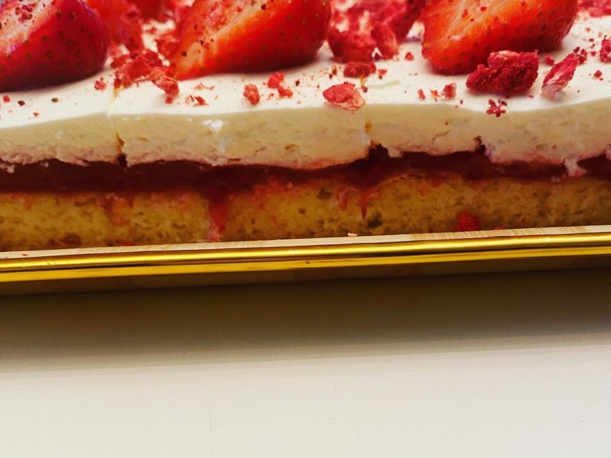 Jahodové mascarpone rezy bez lepku