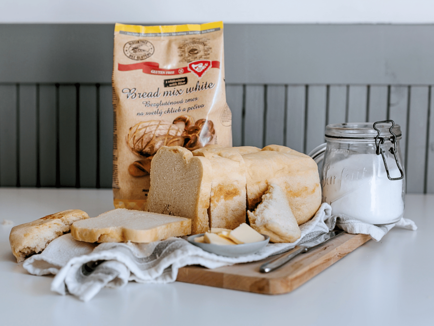 Bezlepkový chlieb z domácej pekárne